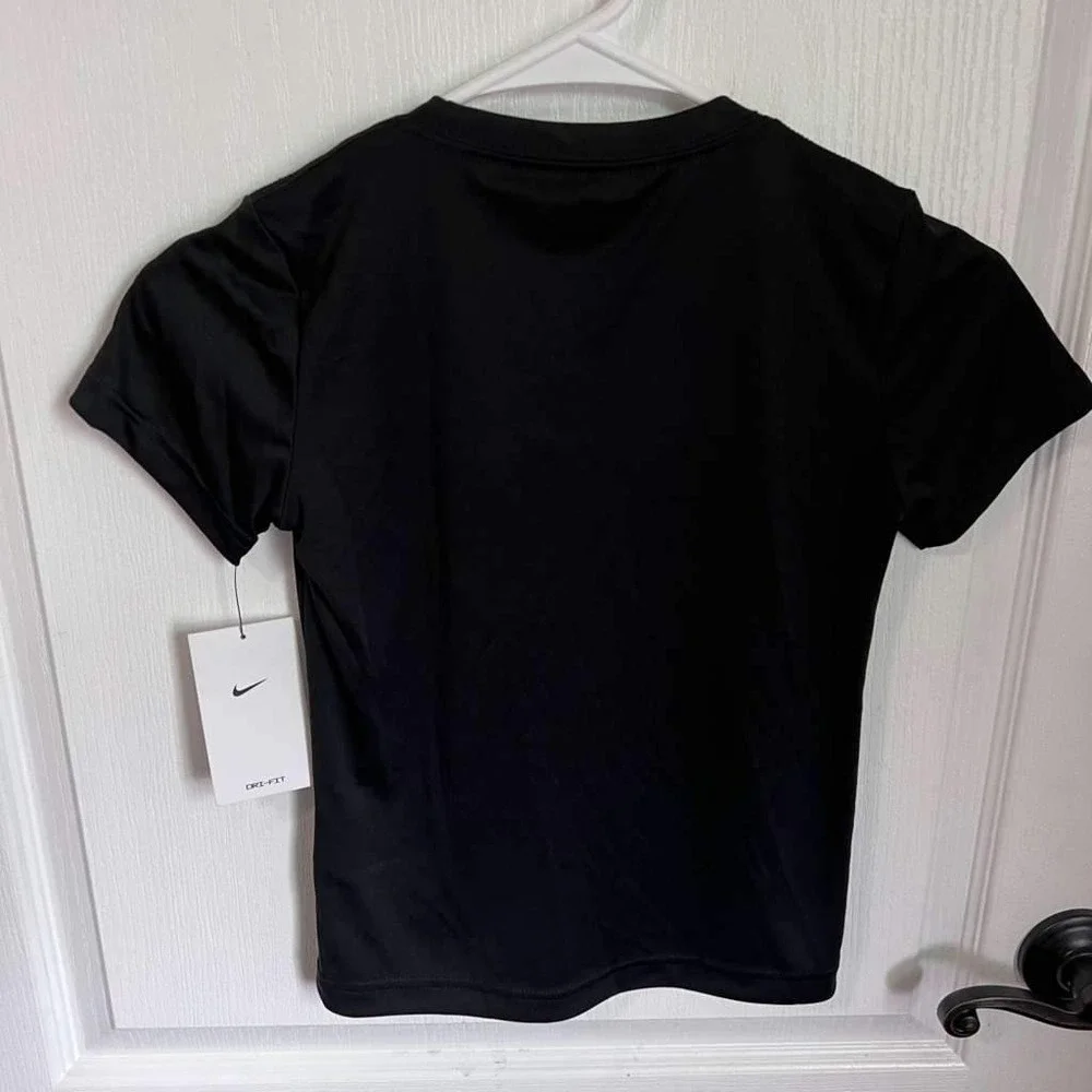 Nike Boys Dri-FIT‎ Black Graphic Swoosh T-Shirt Size 6 86K690-023 NWT